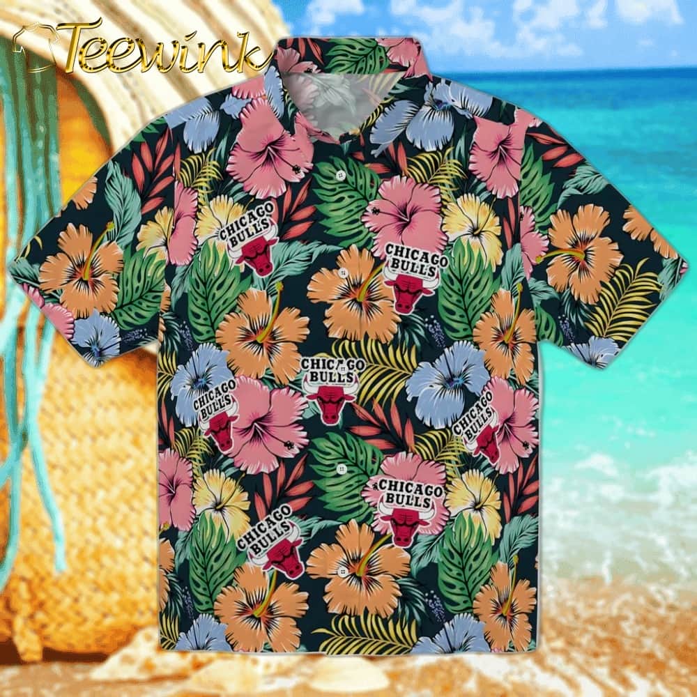 Brilliant Hibiscus Garden Chicago Bulls Hawaiian Shirt