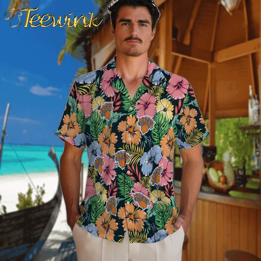 Brilliant Hibiscus Garden New York Knicks Hawaiian Shirt image 2 Brilliant Hibiscus Garden New York Knicks Hawaiian Shirt image 2