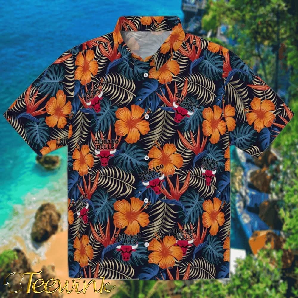 Hibiscus Foliage Chicago Bulls Hawaiian Shirt