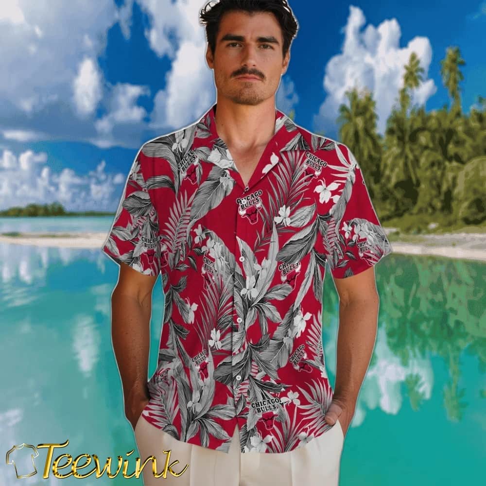 Palm Leaves Chicago Bulls Hawaiian Shirt image 2 Palm Leaves Chicago Bulls Hawaiian Shirt image 2