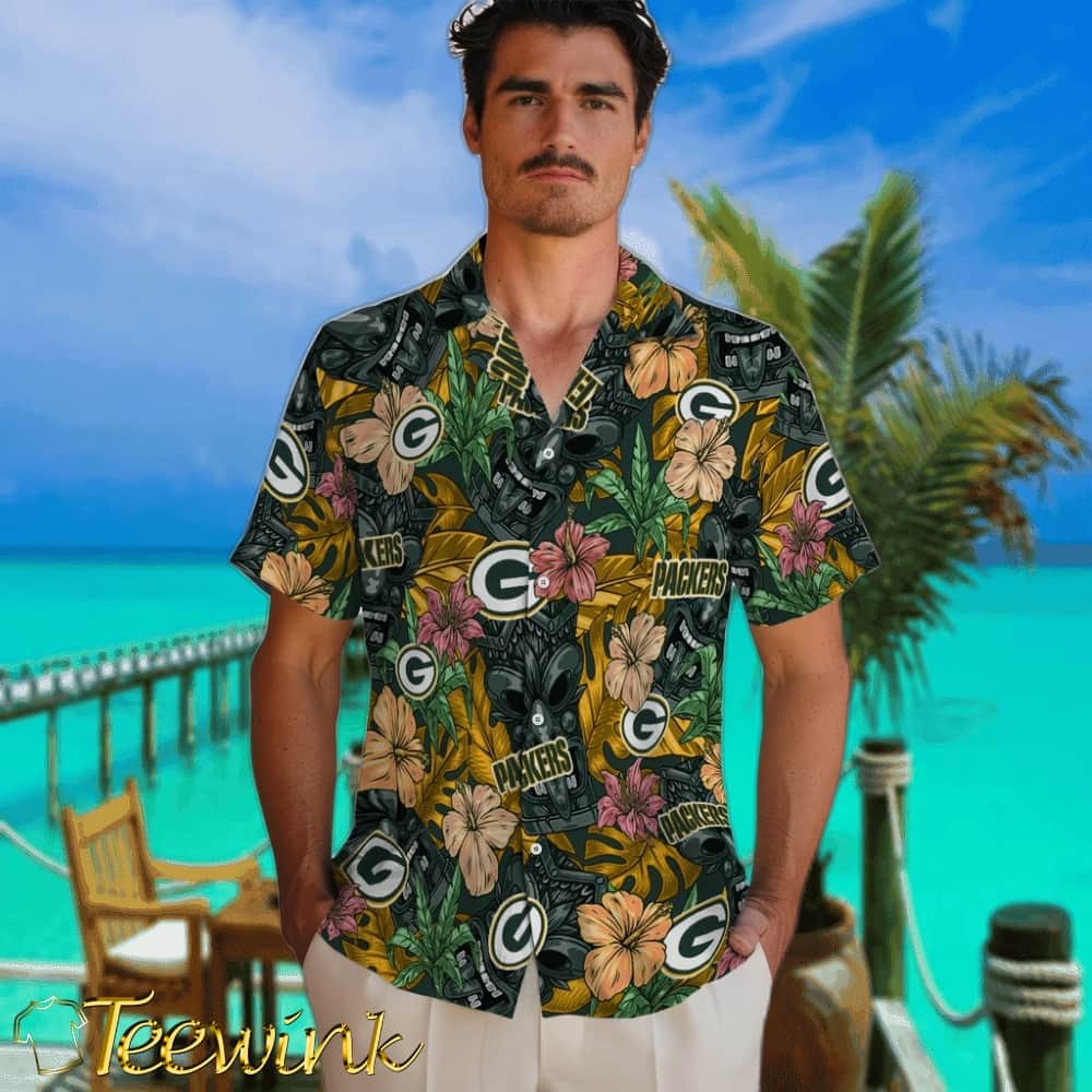 Green Bay Packers Hawaiian Shirt – Hibiscus Tiki Jungle image 2 Green Bay Packers Hawaiian Shirt – Hibiscus Tiki Jungle image 2