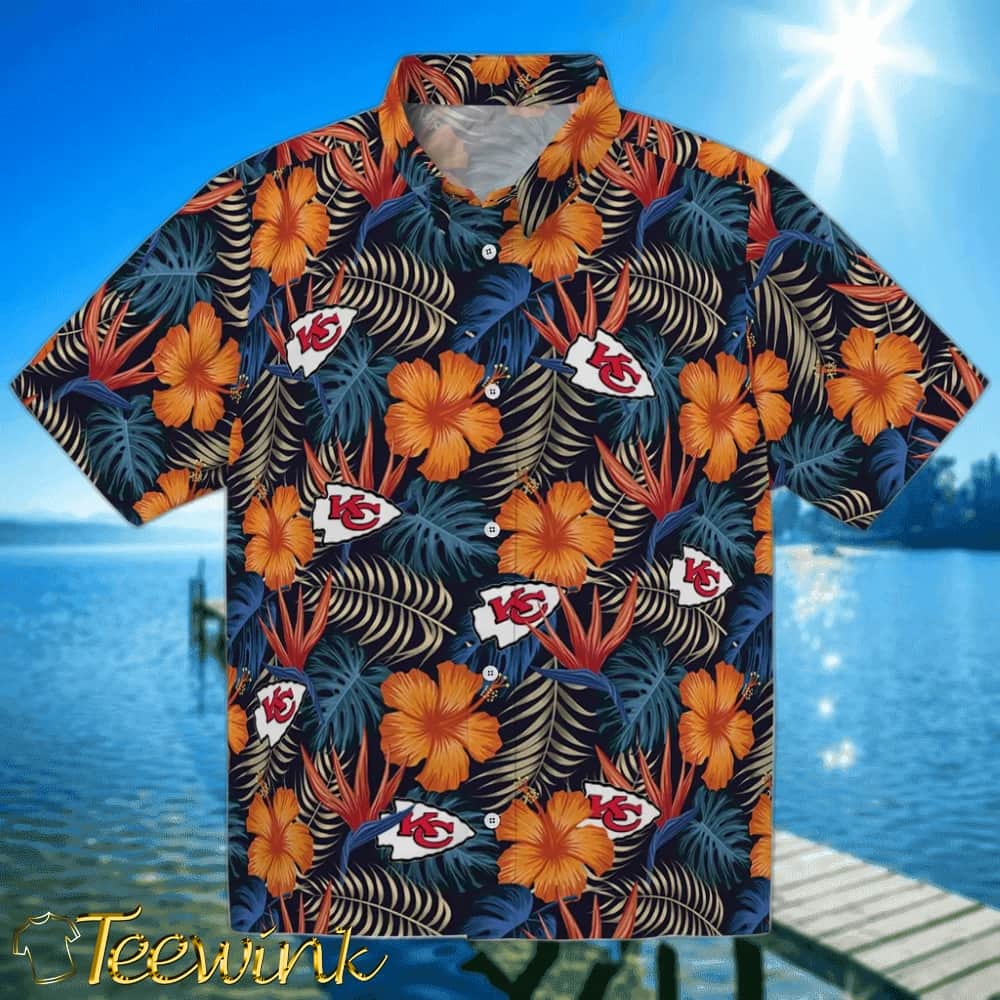 Kansas City Chiefs Hawaiian Shirt – Hibiscus Leaves Pattern Kansas City Chiefs Hawaiian Shirt – Hibiscus Leaves Pattern