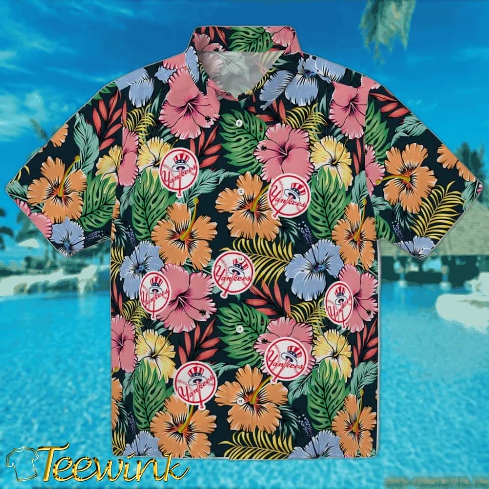New York Yankees Hawaiian Shirt – Brilliant Hibiscus Garden