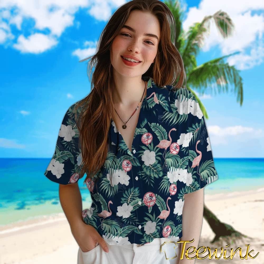 New York Yankees Hawaiian Shirt – Flamingo and Hibiscus image 4 New York Yankees Hawaiian Shirt – Flamingo and Hibiscus image 4