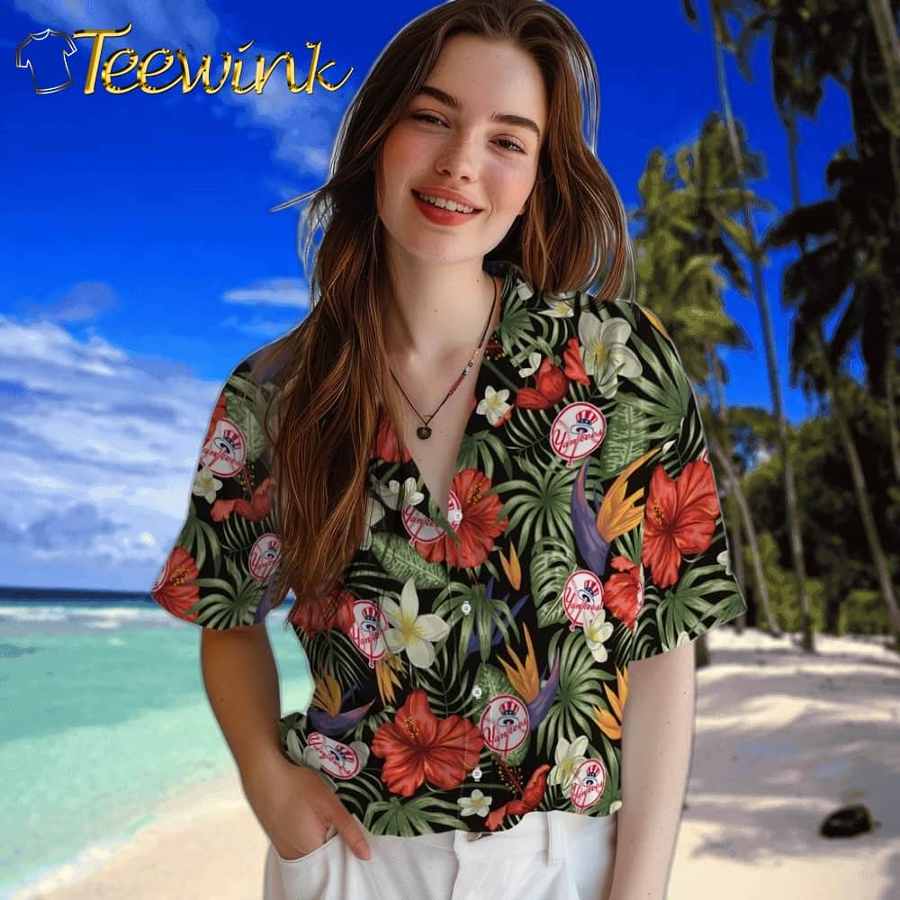 New York Yankees Hawaiian Shirt – Hawaii Floral Hibiscus image 4 New York Yankees Hawaiian Shirt – Hawaii Floral Hibiscus image 4
