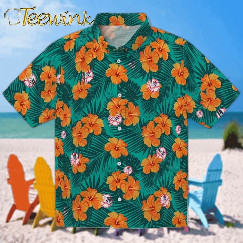 New York Yankees Hawaiian Shirt – Hibiscus Arrangement
