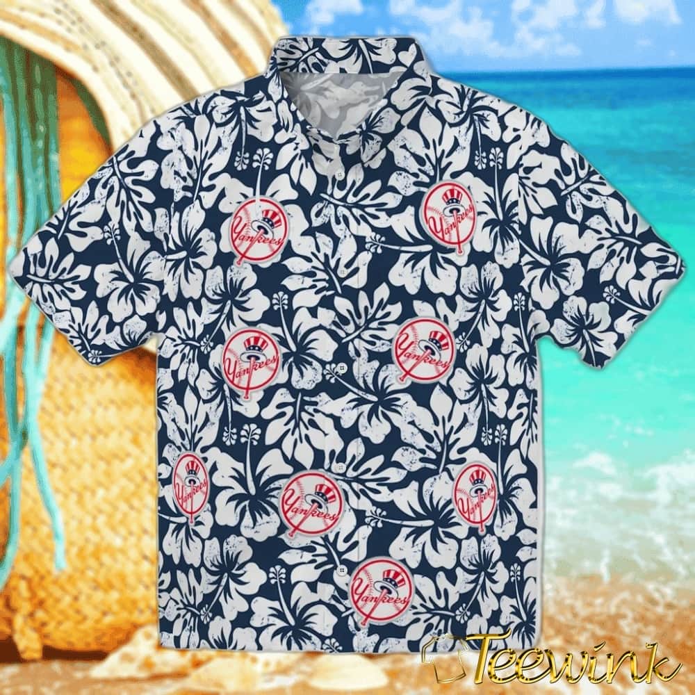New York Yankees Hawaiian Shirt – Hibiscus Motif