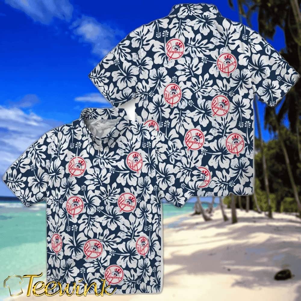 New York Yankees Hawaiian Shirt – Hibiscus Motif image 3 New York Yankees Hawaiian Shirt – Hibiscus Motif image 3