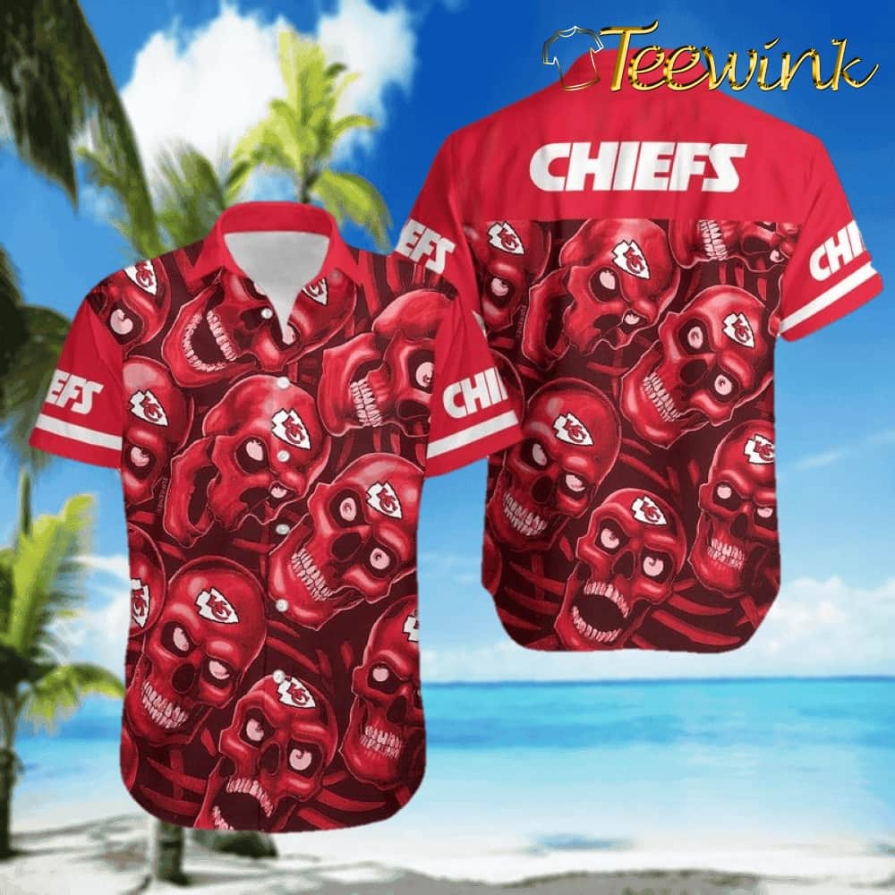 Kansas City Chiefs Dangerous Smiling Skull Hawaii Shirt and Shorts Summer NLA006610