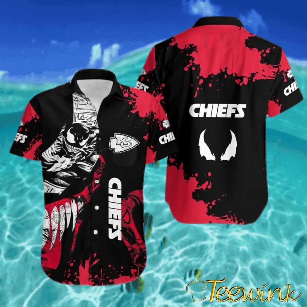 Kansas City Chiefs Snake And Skull Hawaiian Shirt and Shorts Summer NLA006910 Kansas City Chiefs Snake And Skull Hawaiian Shirt and Shorts Summer NLA006910