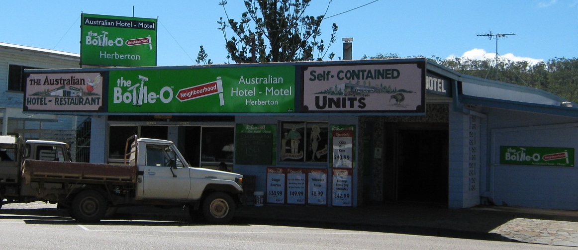 Advancetown Hotel, Queensland