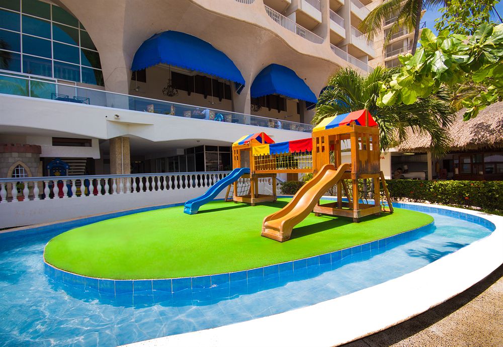 Welcome to Krystal Beach Acapulco