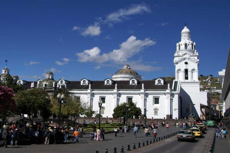 Express Ecuador - 3*** Hotel - 8 Days