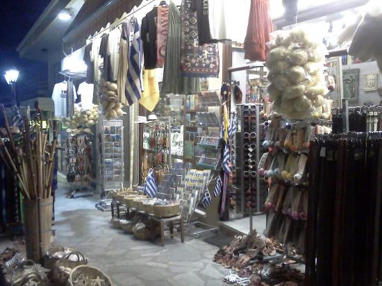 Meteora Thrones - Travel Center