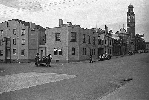 1842 Gallery