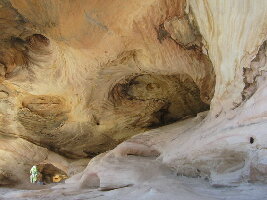 Coonabarabran Australia Caves