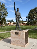 Narromine Australia Statue