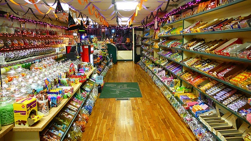 Naper Nuts and Sweets
