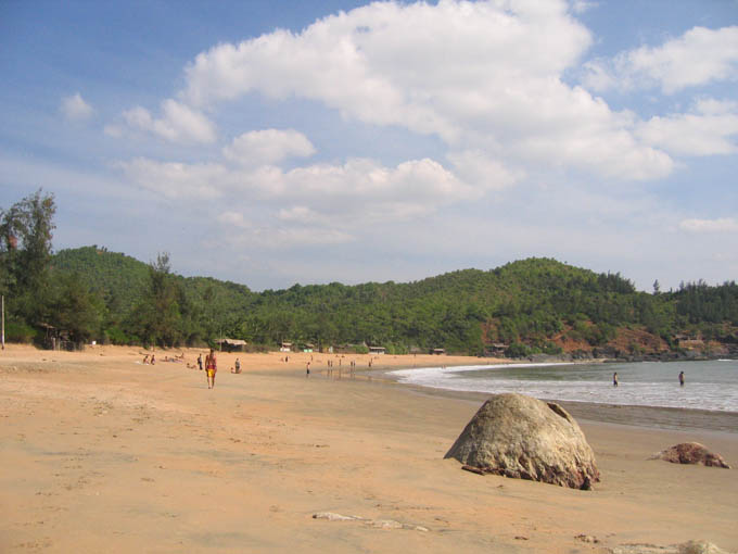 Om Beach
