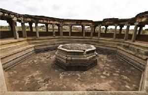 Octagonal Bath