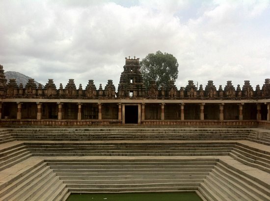 Bhoga Nandeeshwara Temple