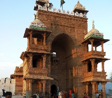 Tarkeen Dargah