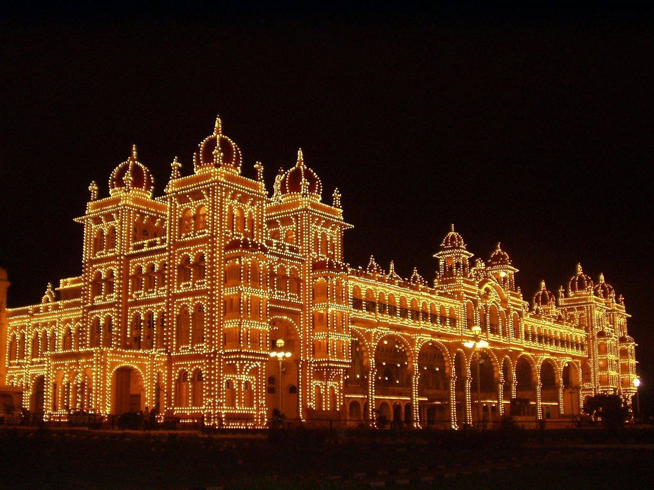 Maharaja Saree Palace