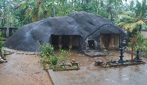 Kollam India Cave