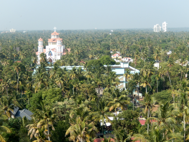 Thangassery Beach
