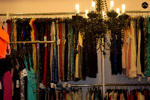 Deep cloth stores