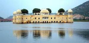 Akbran Tours - Day Tours