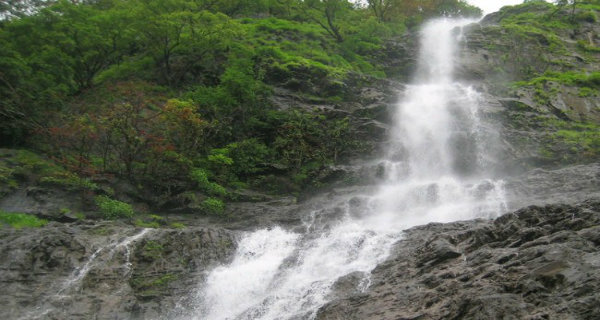 Bamanbudo Waterfall