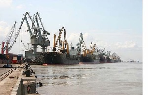 Kutch India Port