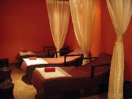 Azaaya Spa and Salon