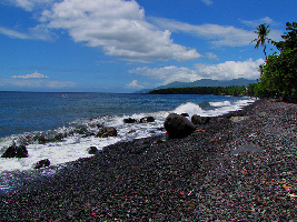 Tulamben Indonesia Beach