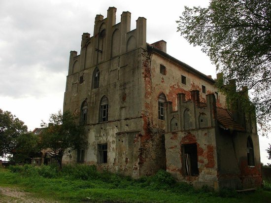 Georgenburg Castle