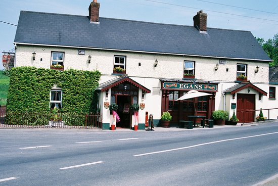 Doyles Bar and Lounge