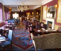 Ireland Pub