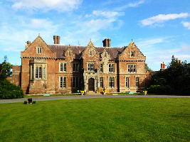 Wells House and Gardens