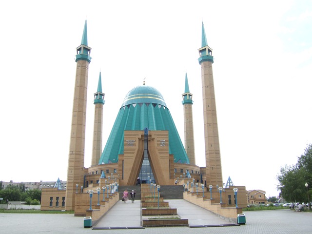 Zhambyl Zhabayev Park