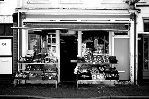 Mert Market