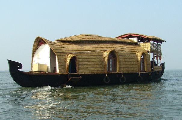 Kerala Houseboat Tours