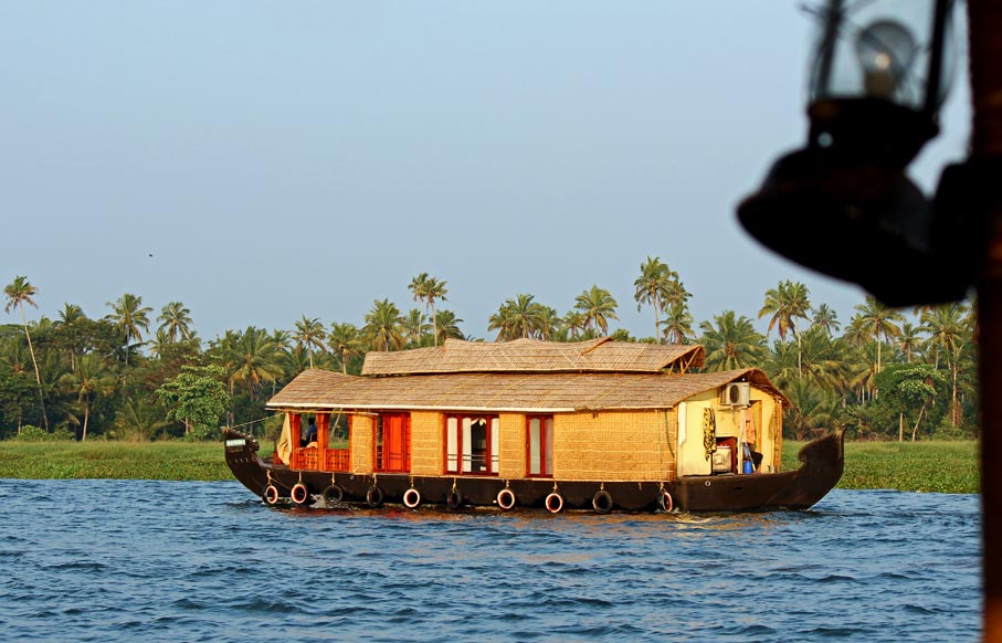 Kerala House Boats and Backwaters