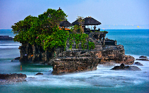 Tanah Lot Tample