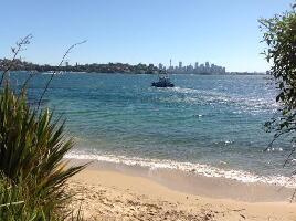 Vaucluse Rd Near Queens Av