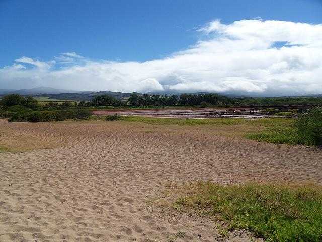 Salt Pond Beach Park