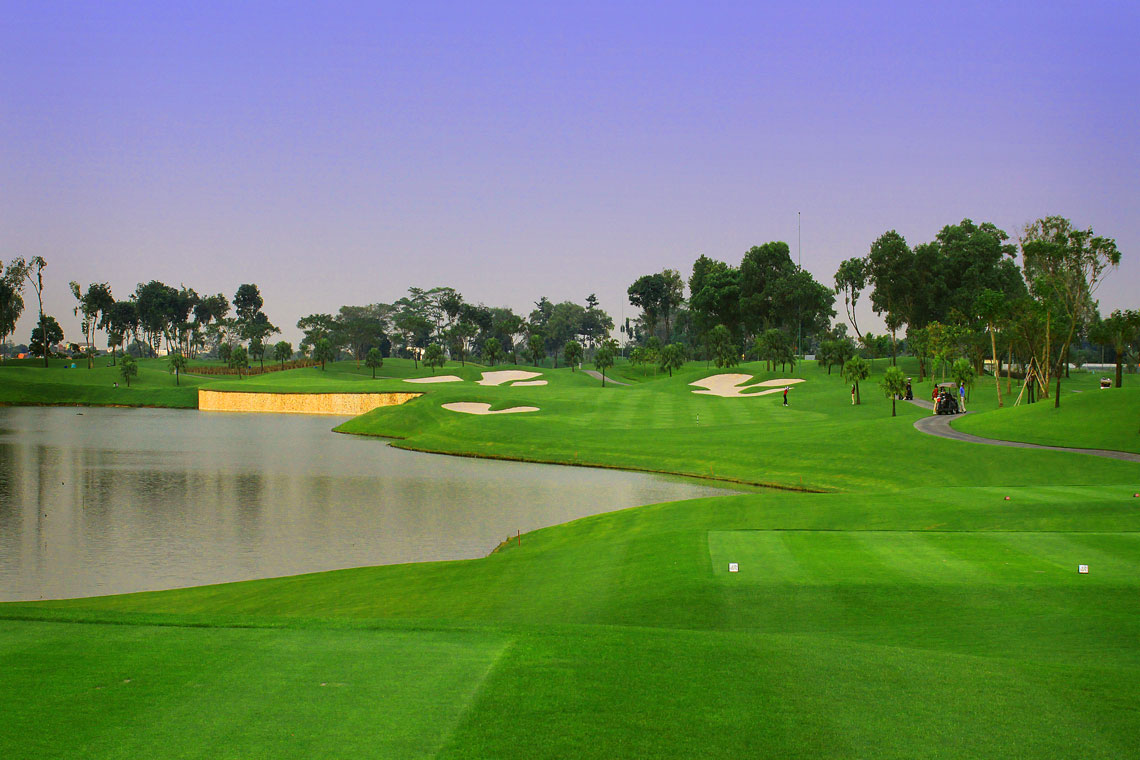 Royale Jakarta Golf  Club