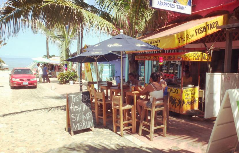 Lunazul Surf  School and Shop