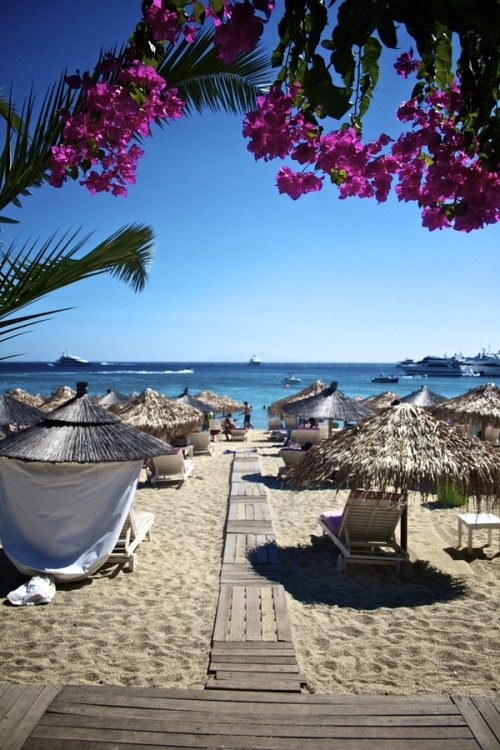 Ornos Beach
