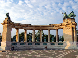 Heroes' Square